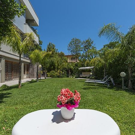 B&B Mondello Holiday Palermo Exterior foto