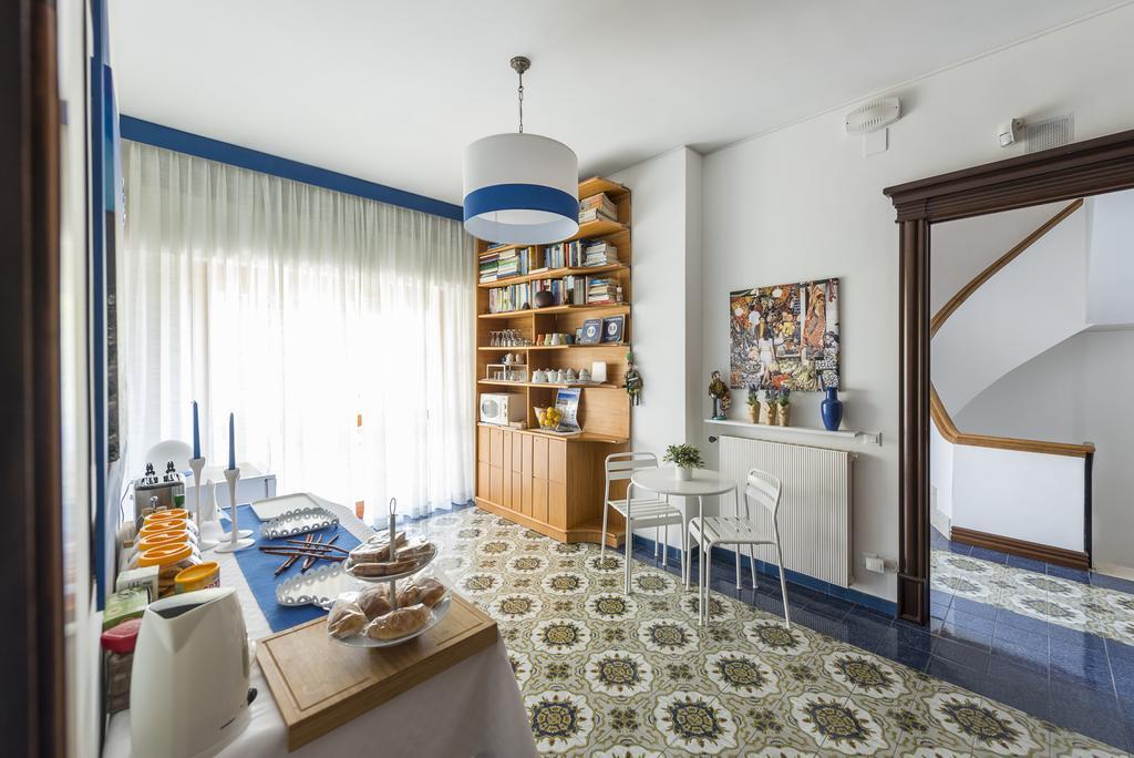 B&B Mondello Holiday Palermo Exterior foto